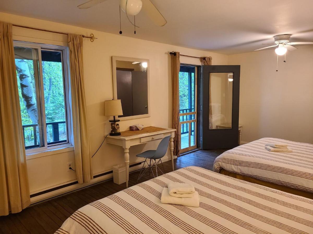 Le Lodge Du Lac Saint-Faustin Luaran gambar